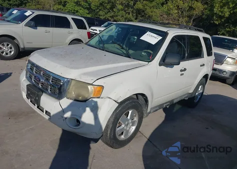 2011 Ford Escape Xlt from USA, damaged, VIN 1FMCU0D74BKA21462